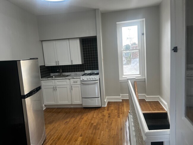 Building Photo - 7124 Germantown Ave