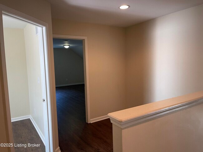 Building Photo - 4000 Emerald Spring Pl