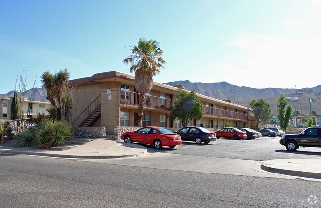 Primary Photo - Desert Pearl Apartments