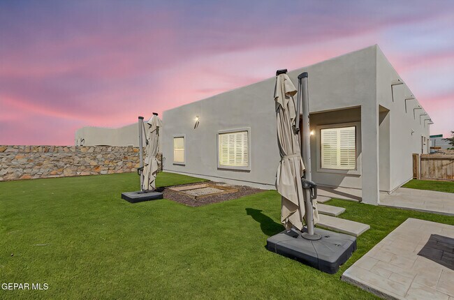Building Photo - 7500 Porterhouse Ct