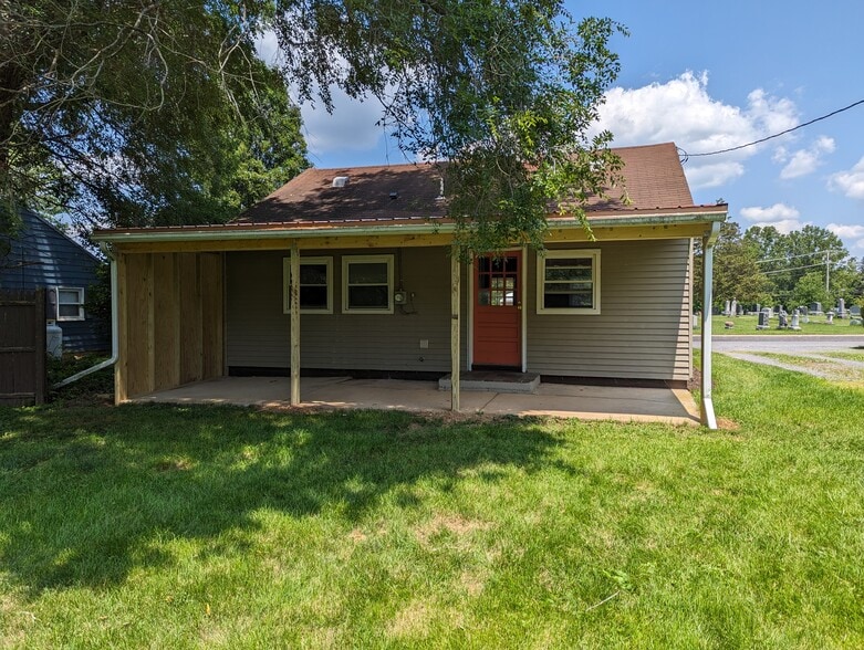 Rear - 138 Old Boalsburg Rd