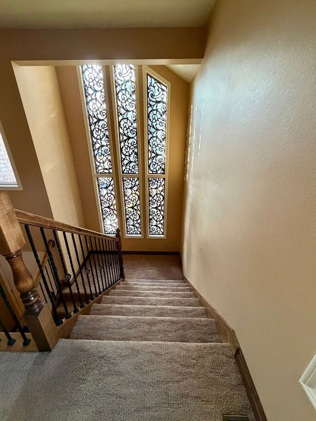 Building Photo - 2 bedroom Golf course Condo