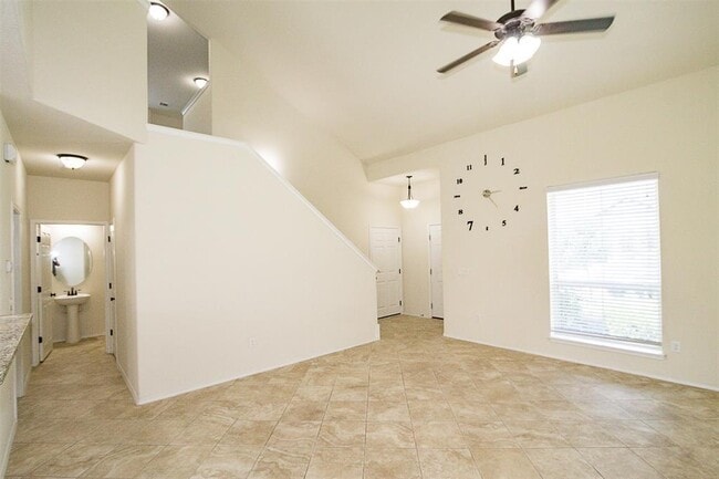 Building Photo - 317 Noddy Rd
