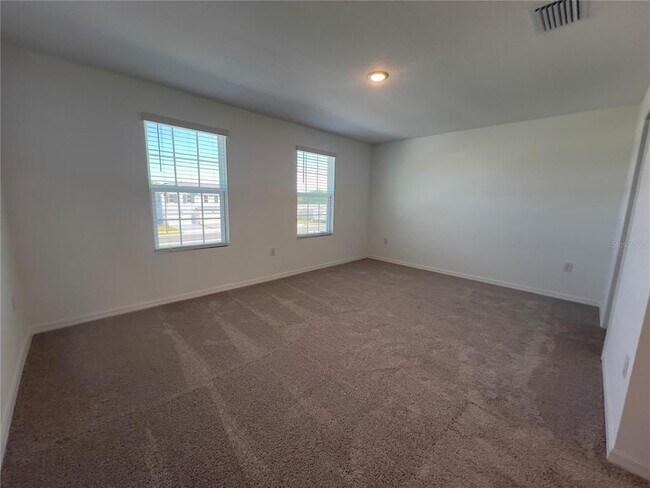 Building Photo - 490 Thompson Vlg Ave
