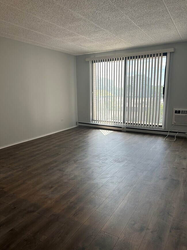 Building Photo - 9074 W Terrace Dr