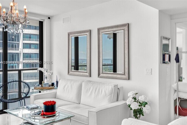 Building Photo - 1300 S Miami Ave