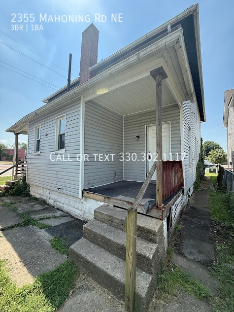 Building Photo - 2355 Mahoning Rd NE