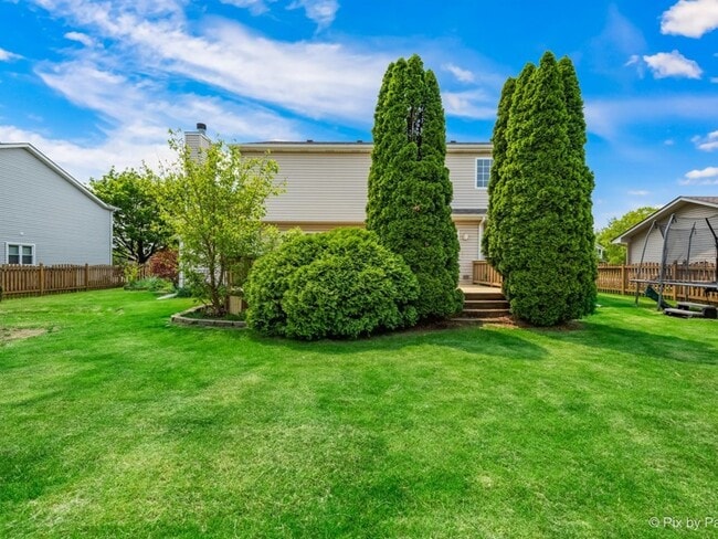 Building Photo - 646 Otter Way