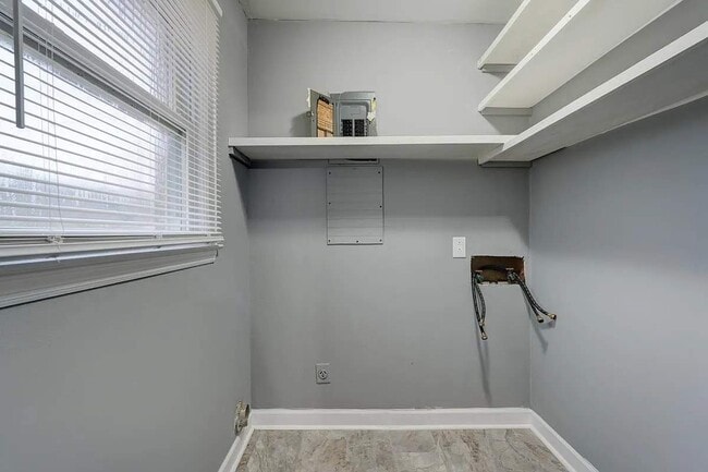 Building Photo - 421 sharpe st woodruff sc