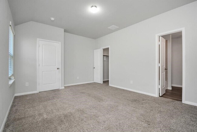 Building Photo - 24814 Puccini Pl