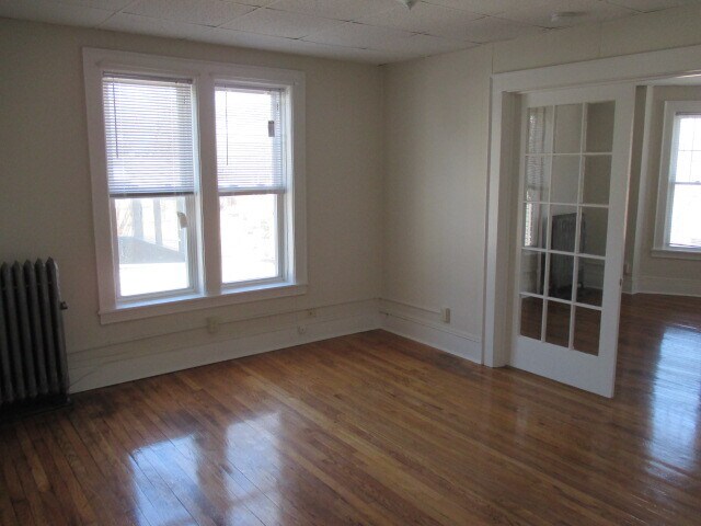 Building Photo - 448 Hawley Ave