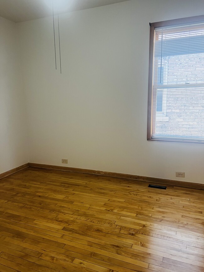Building Photo - 4744 W Deming Pl