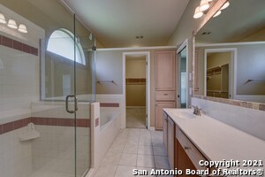 Building Photo - 2403 Enfield Grove Dr