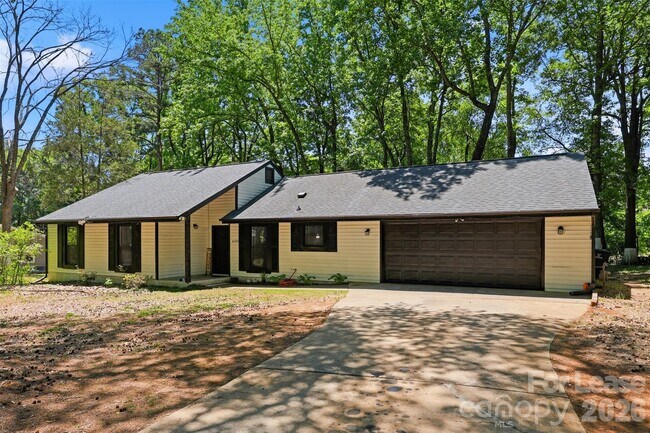 Building Photo - 6123 Unity Ln NW