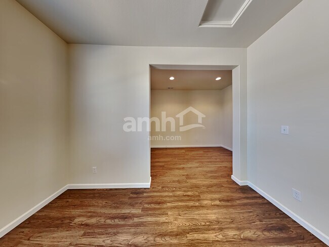 Building Photo - 18960 112th Ave Ct E
