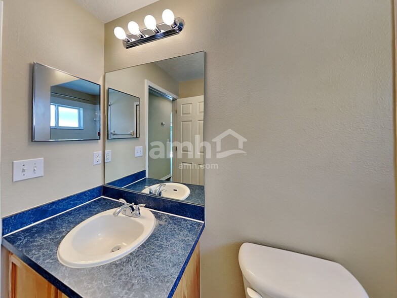 Building Photo - 4409 Country Hills Blvd