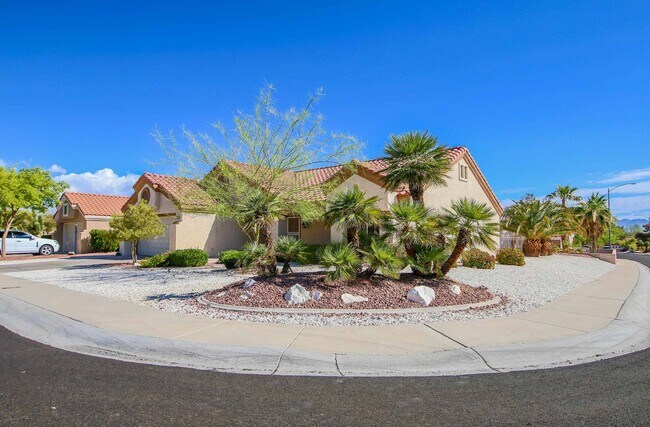 Building Photo - Sun City Summerlin - Golf Course Community...