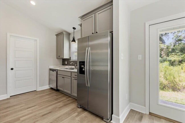 Building Photo - 232 Tafflinger Rd