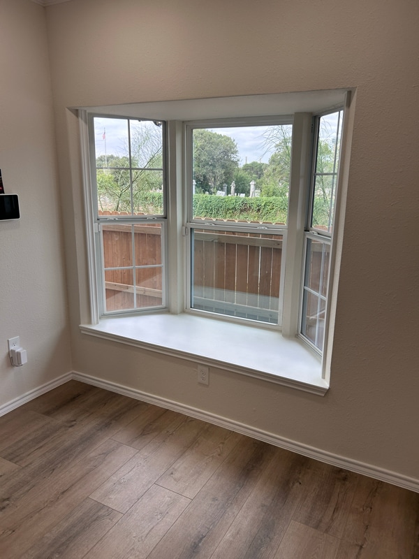 Building Photo - 502 Potomac St