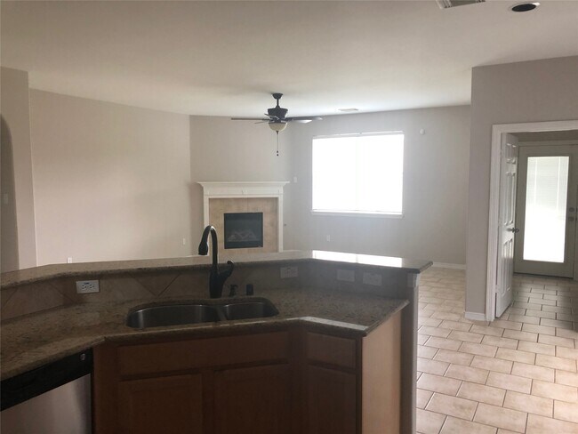Building Photo - 210 Briar Trace Ln