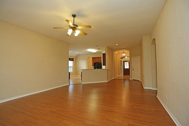 Building Photo - 26102 Bent Meadow Ct