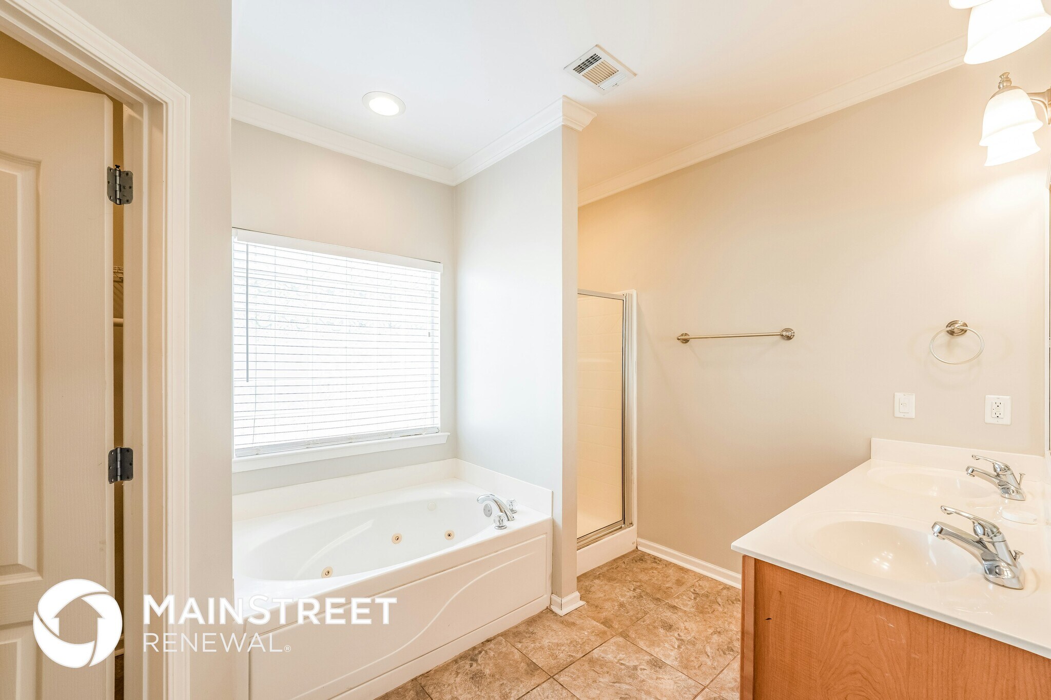 Building Photo - 4563 Rosser Loop Dr