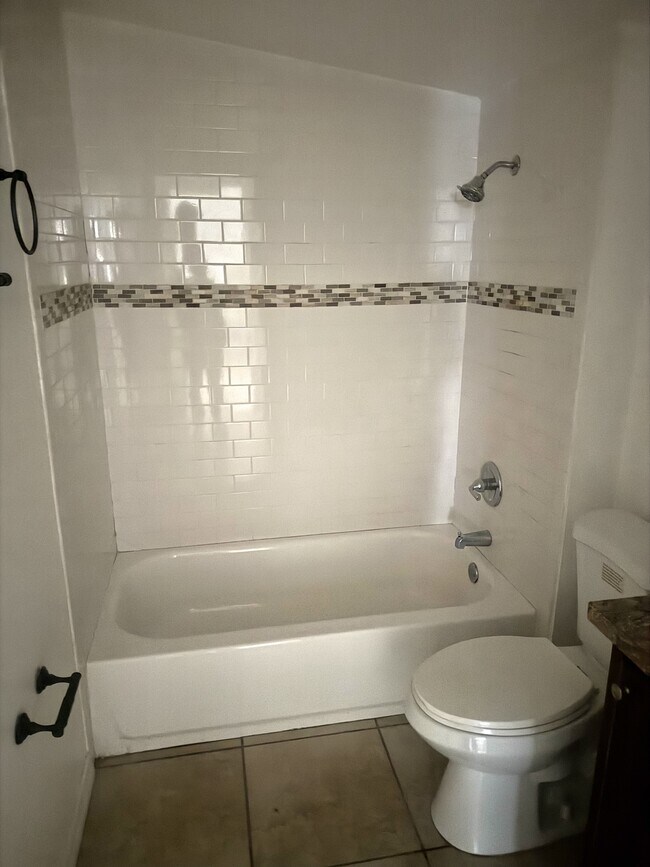 Building Photo - 4435 Perch St