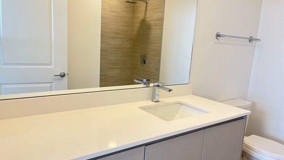 Building Photo - 5579 Millenia Park Blvd