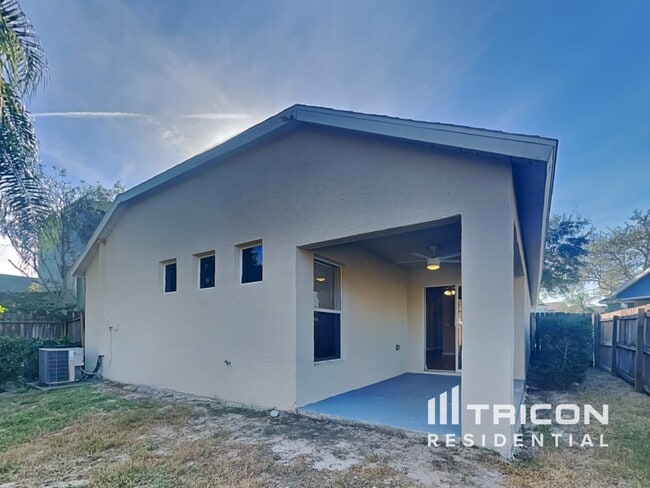 Building Photo - 3602 Heron Island Dr