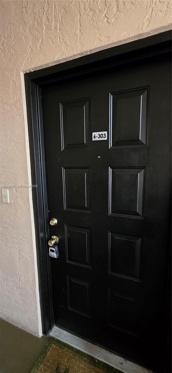 Building Photo - 8901 Wiles Rd