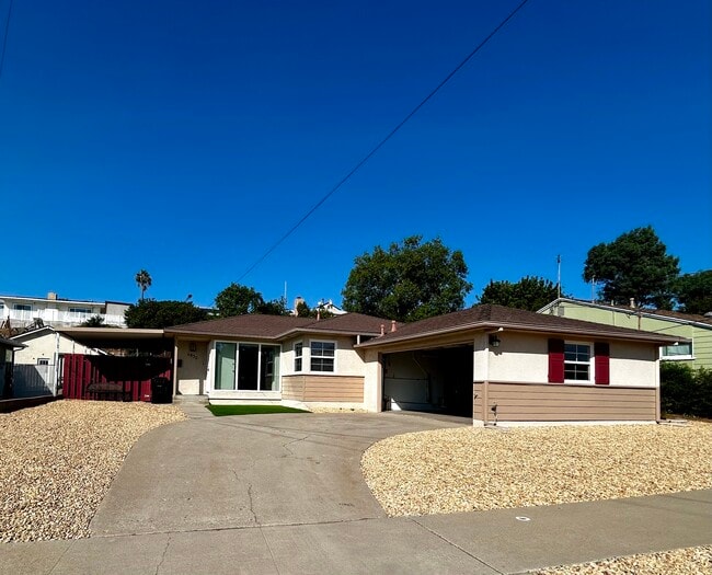 Primary Photo - 4830 Elsa Rd