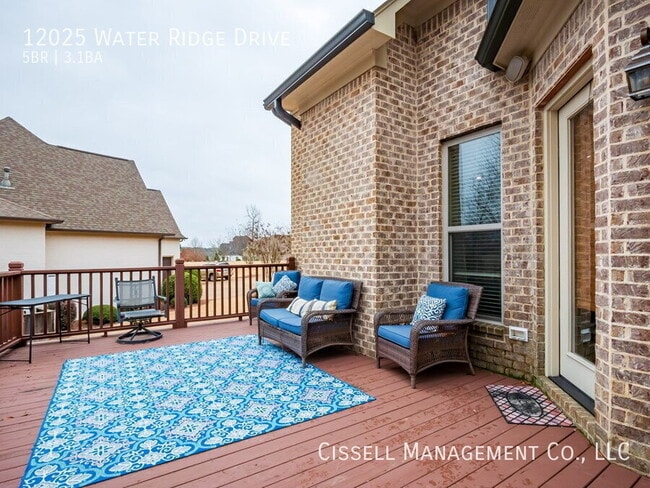 Building Photo - 12025 Water Ridge Dr