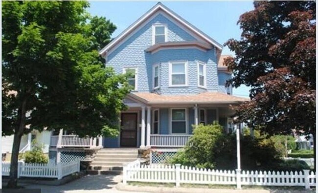 Primary Photo - 48 Derby St