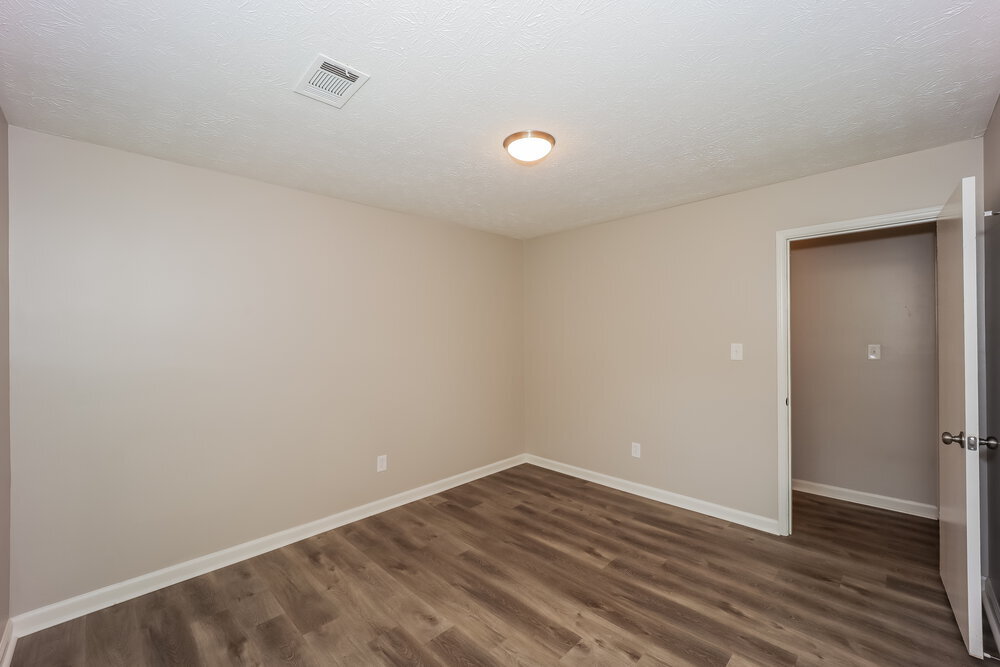 Building Photo - 4741 Cedar Lake Dr SE