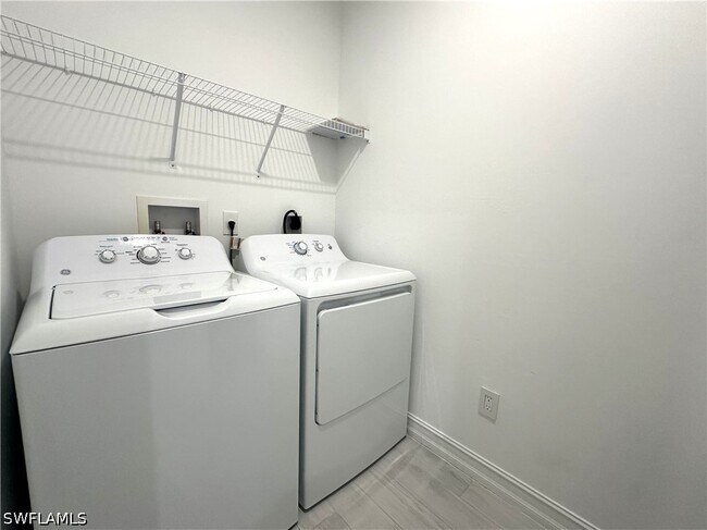 Building Photo - 7509 Carnegie Way
