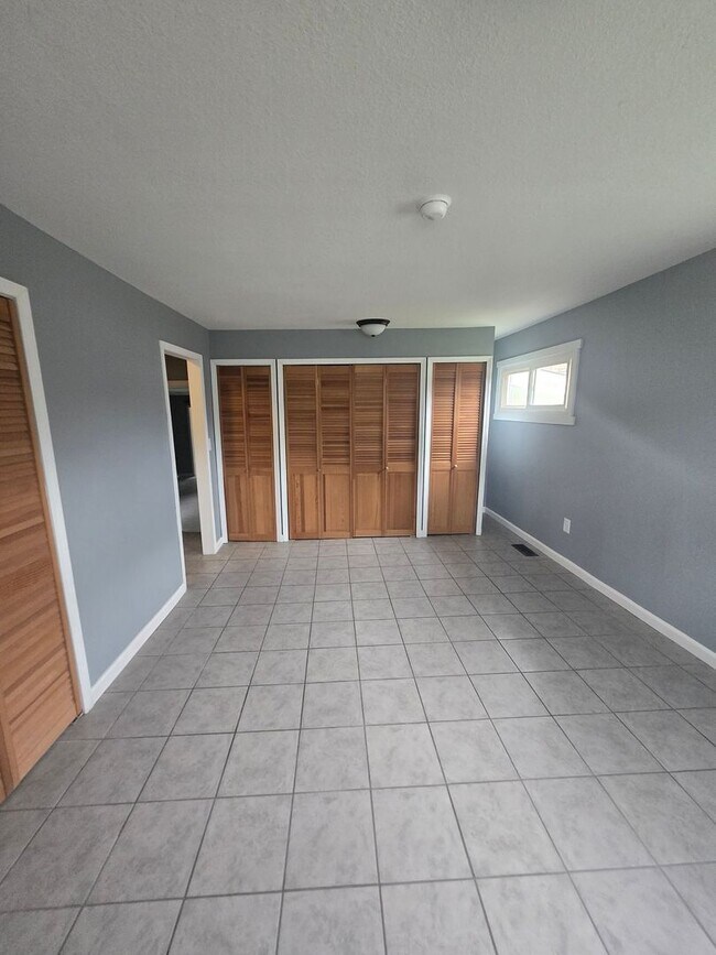 Building Photo - Newly Remodeled 3 Bedroom Home in Mosheim, TN – Move-In Ready!