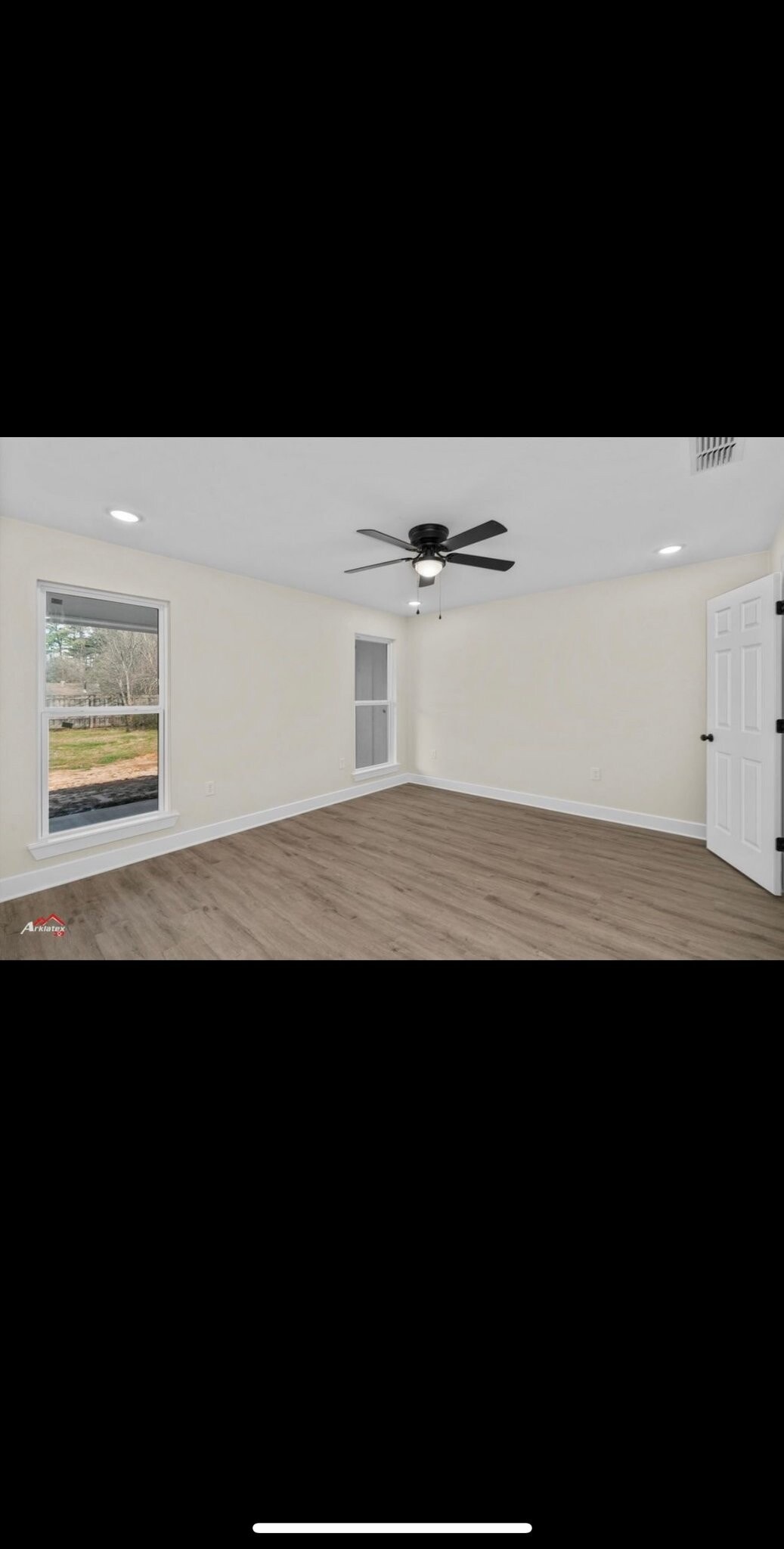 Building Photo - 3219 Stone Rd