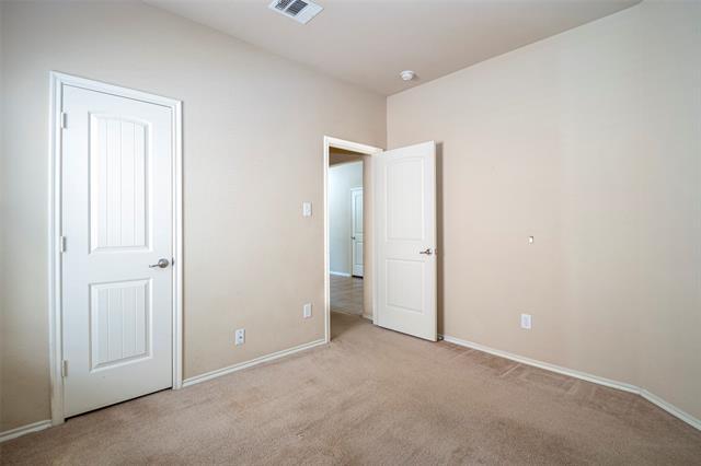 Building Photo - 5201 Bear Valley Dr