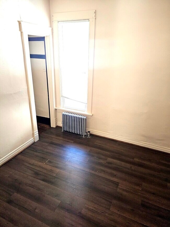 Building Photo - 11118 S Edbrooke Ave