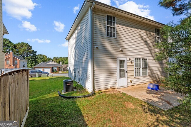 Building Photo - 2284 Oakland Spring Dr