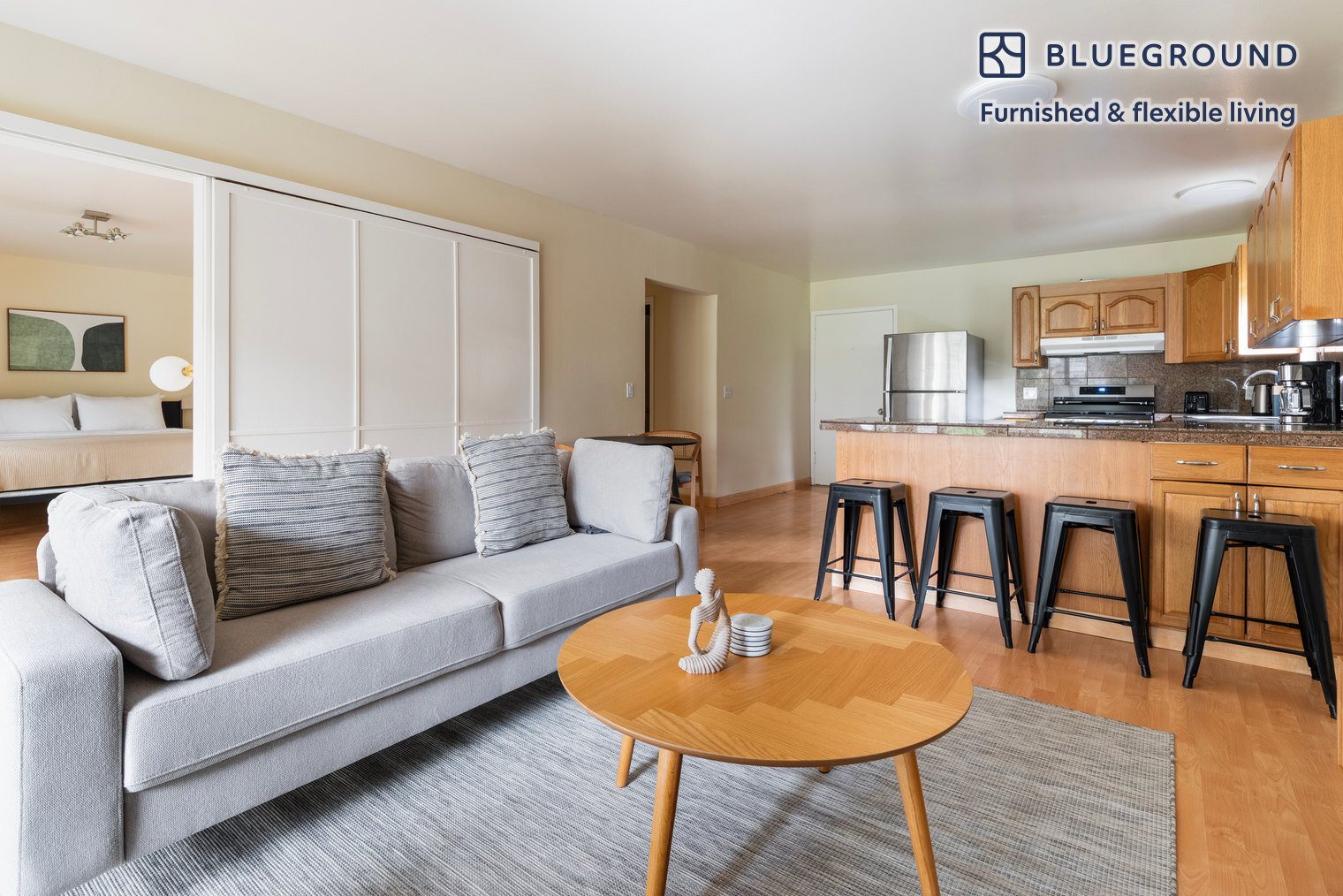 Building Photo - 594 Channing Ave