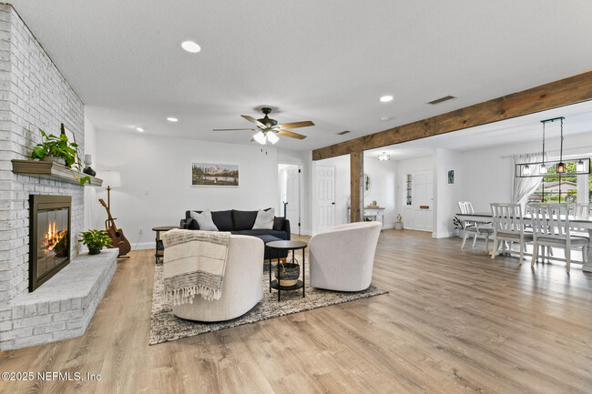 Building Photo - 4356 Olde Pine Ln