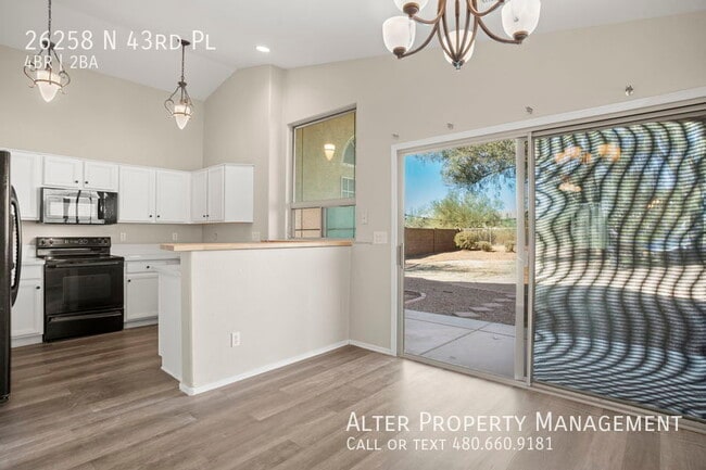 Building Photo - 26258 N 43rd Pl