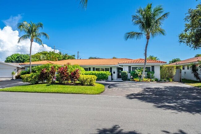 Building Photo - 4804 NE 21st Ave