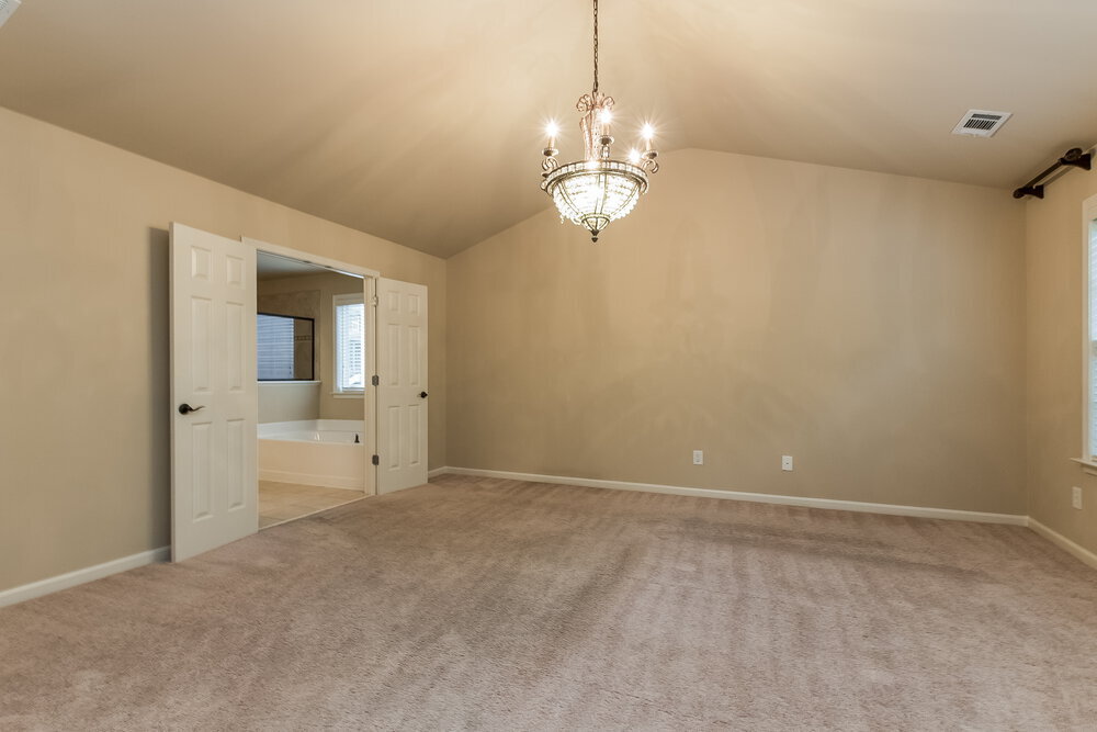 Building Photo - 3925 Village Estates Ct