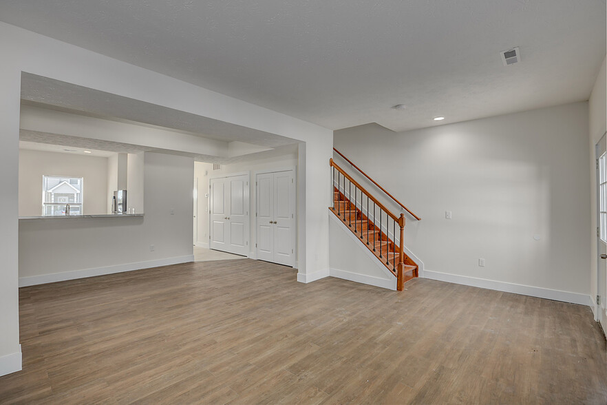 Building Photo - 4311 Otter Creek Dr
