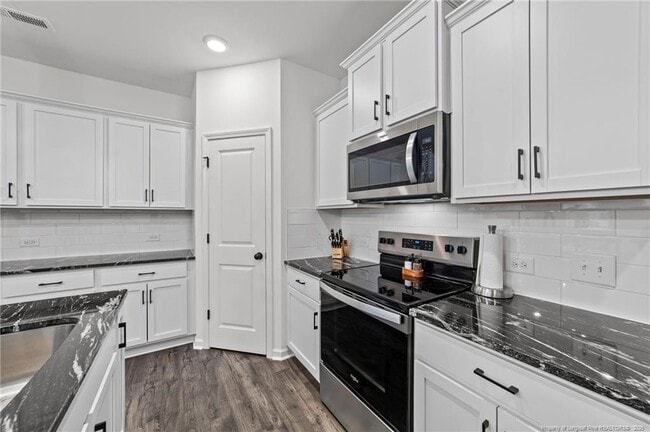 Building Photo - 96 Periwinkle Pl