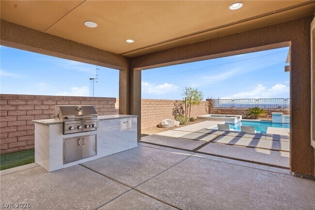 Building Photo - 2604 Evolutionary Ln