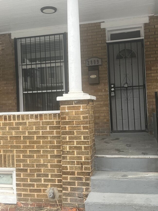 Building Photo - 2809 W Mulberry St