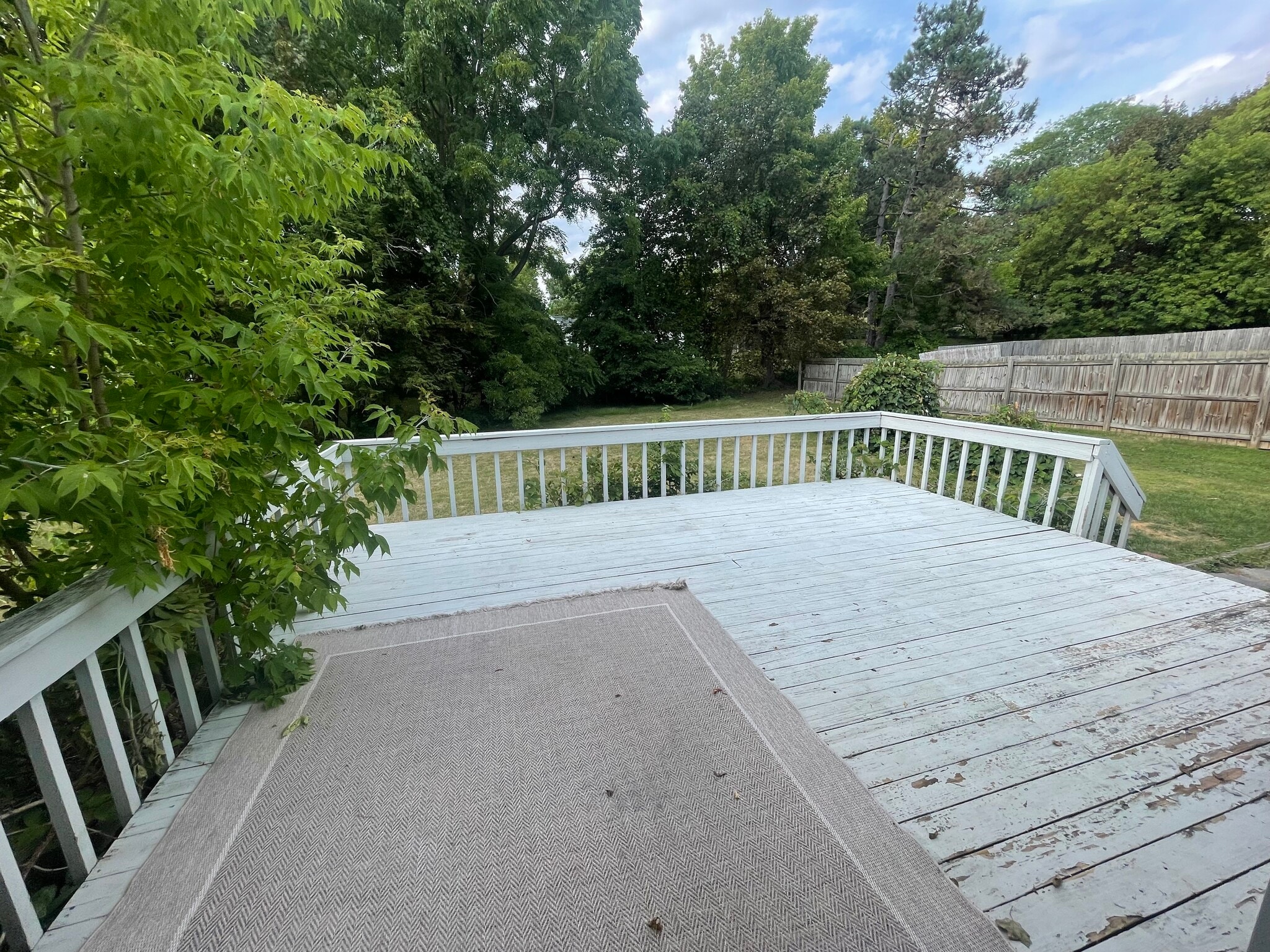 Building Photo - 205 Pine Grove St